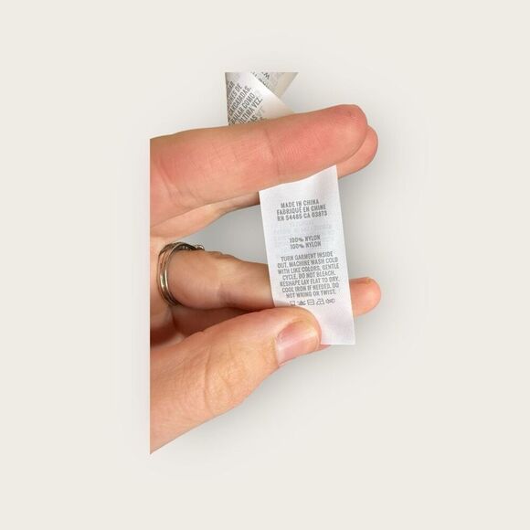 Aerie Flurry Crewneck Sweater in Vintage Vanilla Size Medium - Picture 8 of 8